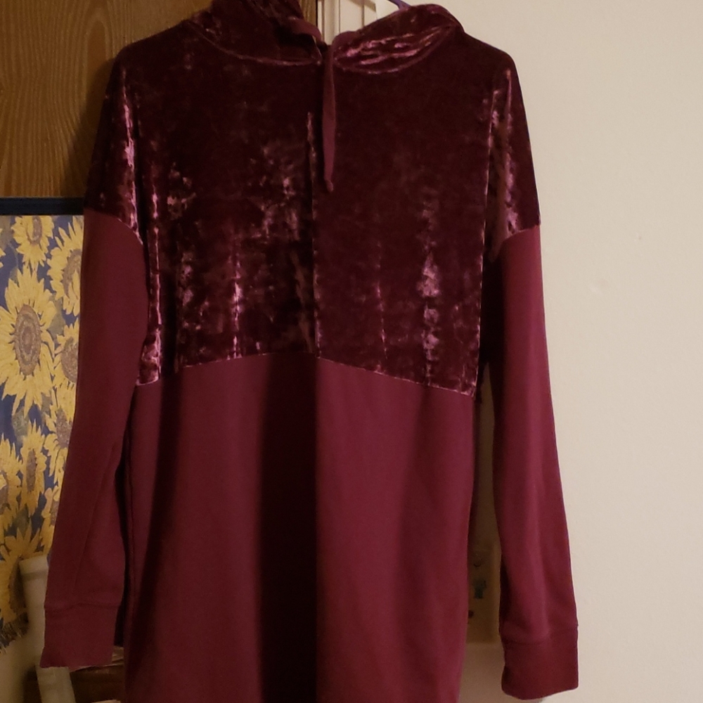 Sweater - Picture 2 of 2